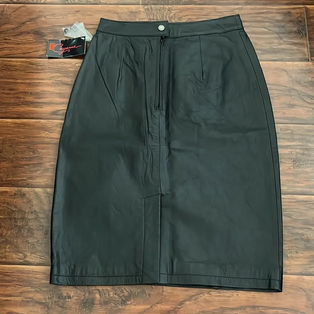 Vintage Cayenne Black Leather Skirt Feminine Zipper Closure Slit Brand New